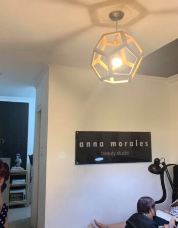 Anna Morales Make Up & Nail Studio