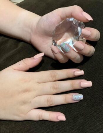 Anna Morales Make Up & Nail Studio